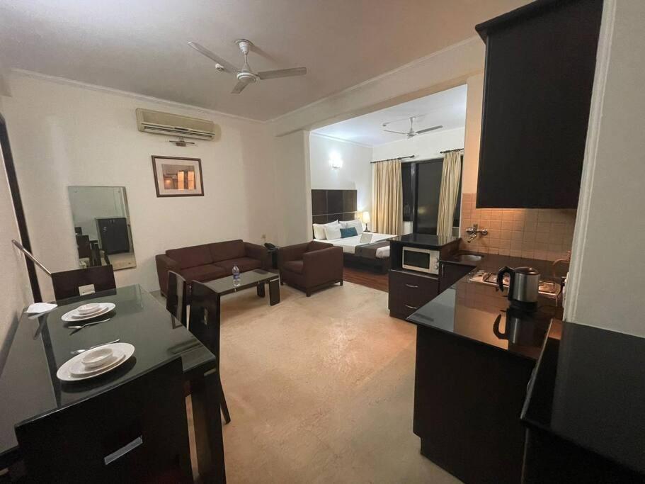 Park Serviced Apartments - Cyber City Gurgaon Esterno foto